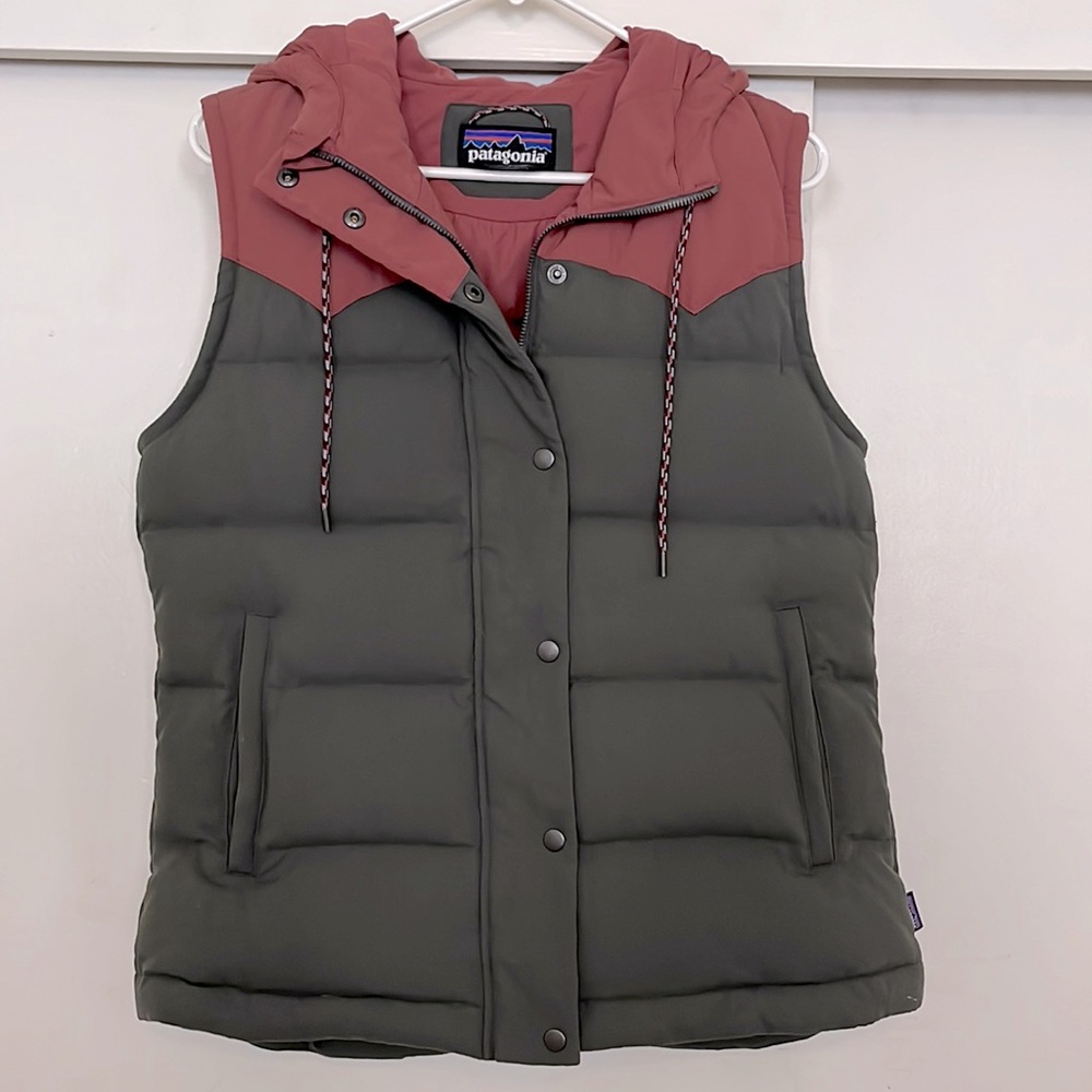 Patagonia Women's Quilted Down Bivy Hooded Vest Size M